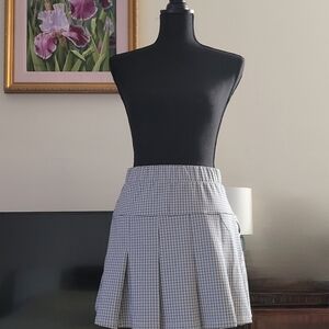 Olive & Oak Black & White Plaid Pleated Skirt